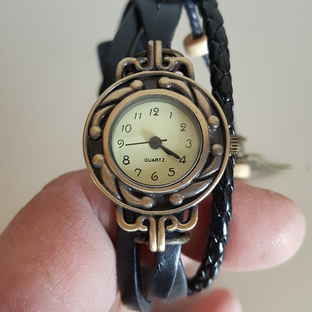 Beautiful leather braided watch